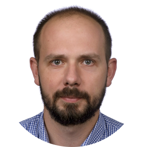 MACIEJ MARCINEK